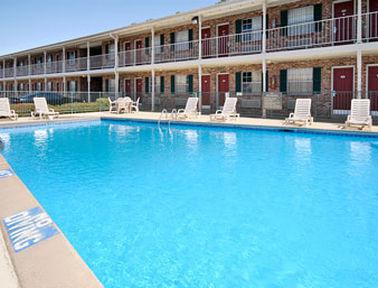 Super 8 By Wyndham West Monroe Facilidades foto